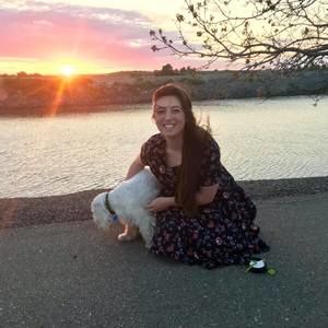 Meet your Posher, Courtney